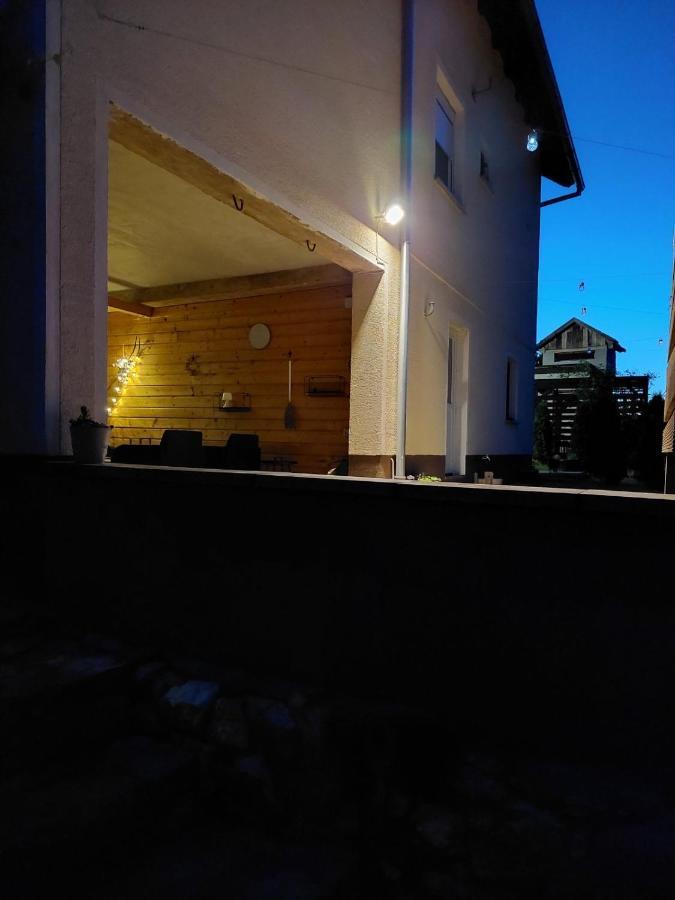 Ferienwohnung Apartman Hana Drežnik Grad Exterior foto