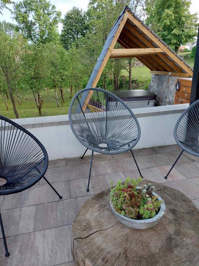 Ferienwohnung Apartman Hana Drežnik Grad Exterior foto