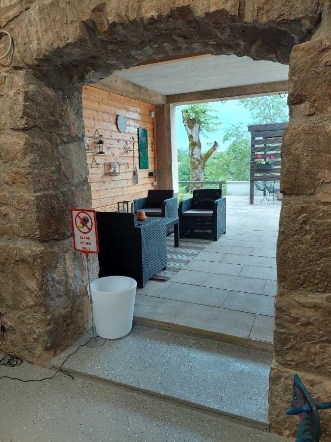 Ferienwohnung Apartman Hana Drežnik Grad Exterior foto